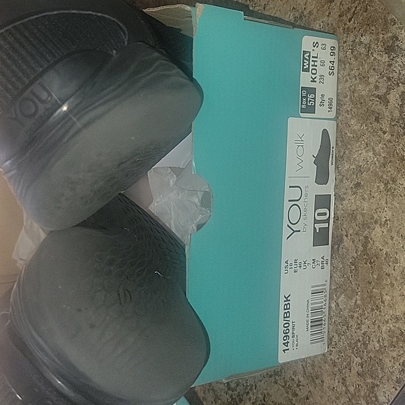 Skechers Black Athletic Shoes Size 10 - Picture 3 of 6